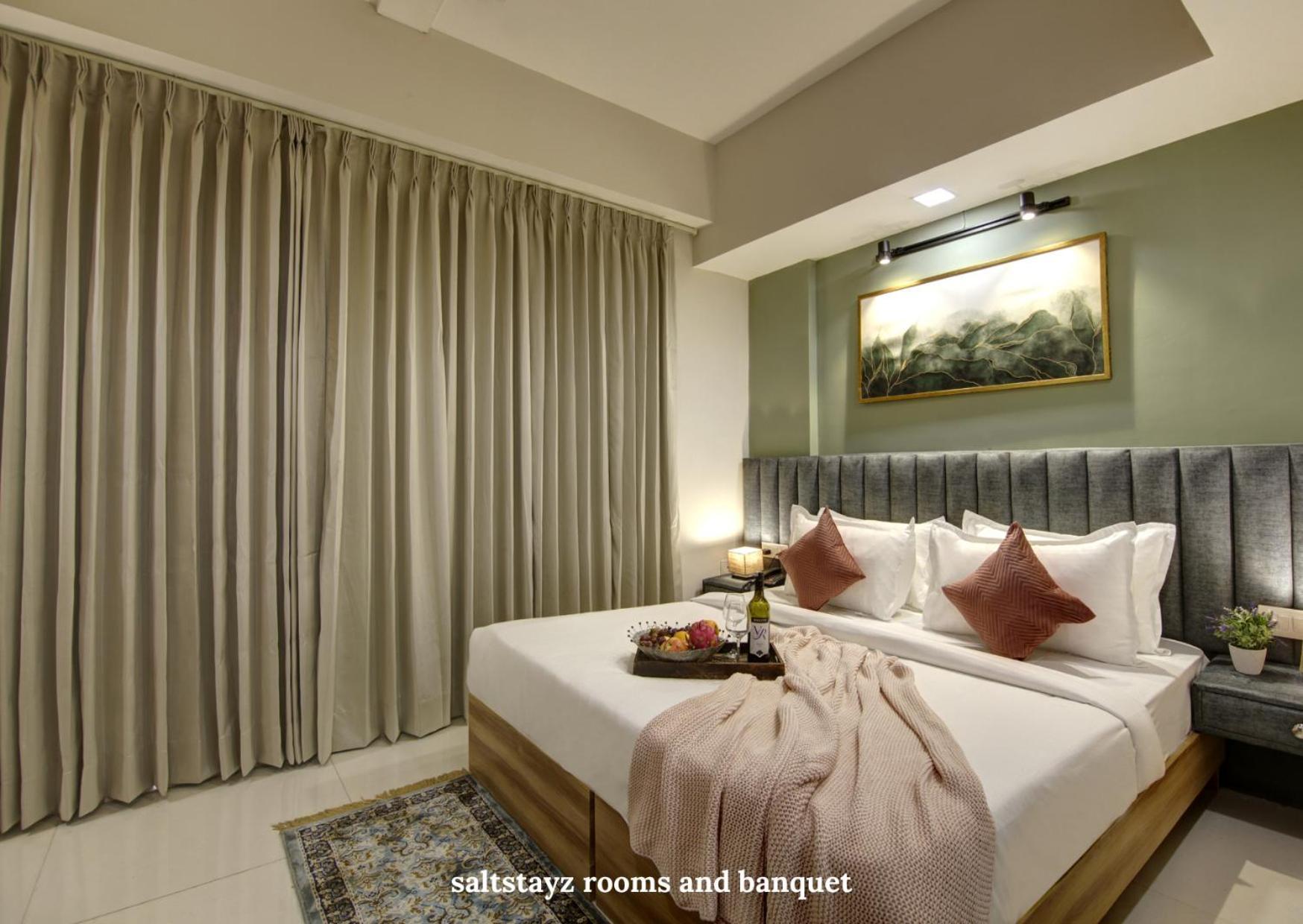 Saltstayz Premier Executive Serviced Apartment - Golf Course Extension Road คูร์เคาน์ ภายนอก รูปภาพ