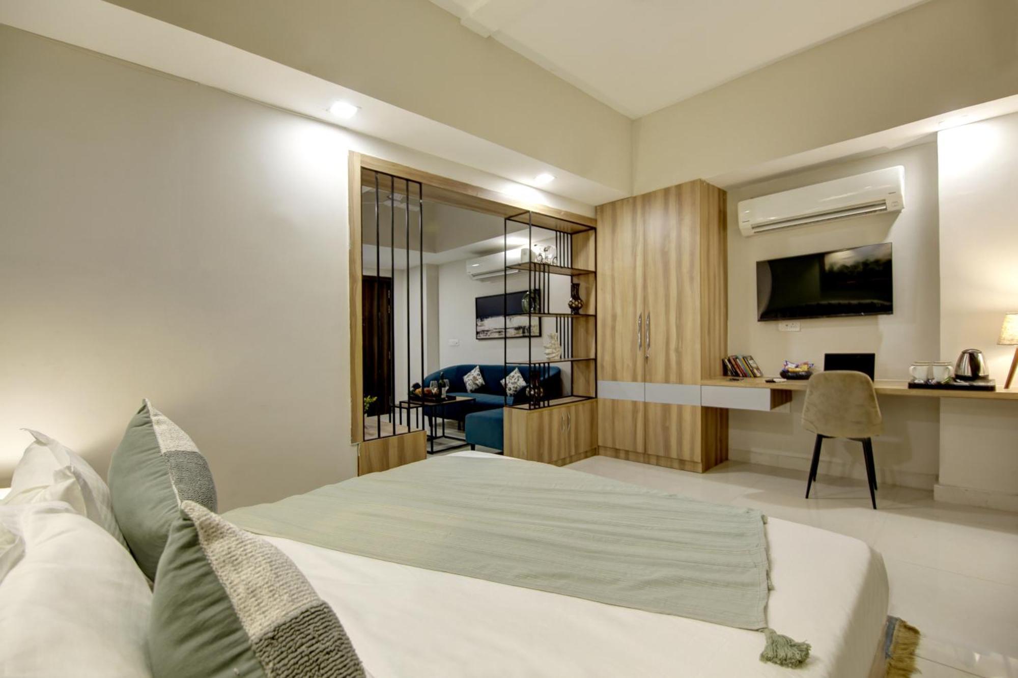 Saltstayz Premier Executive Serviced Apartment - Golf Course Extension Road คูร์เคาน์ ภายนอก รูปภาพ